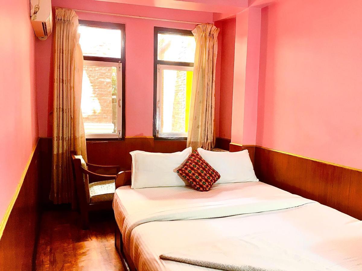 Hotel Plumeria Inn 加德满都 外观 照片